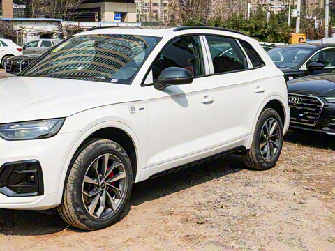 2025�� 45�����ذ� 40 TFSI ����������