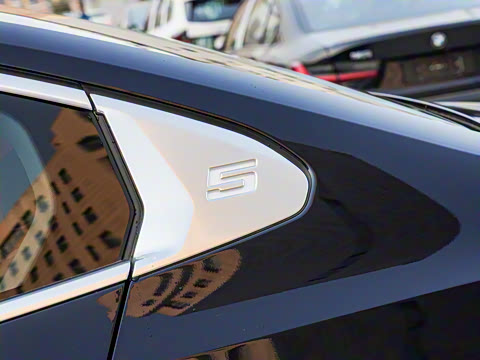 2025�� eDrive 40L M�˶���װ