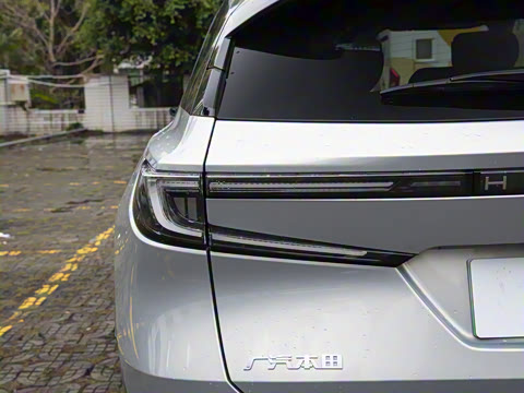 2025�� ����������Max