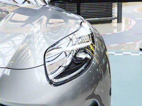 2025�� 4.0T V8 Coupe