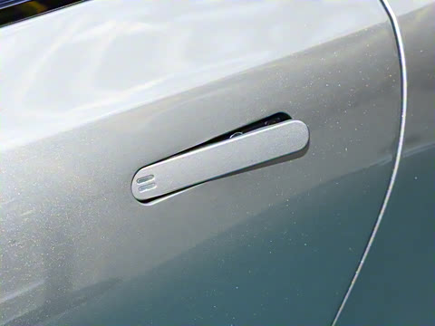 2025�� 4.0T V8 Coupe