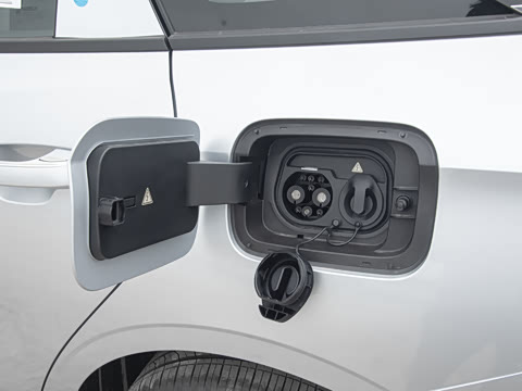 2025�� EM-i 140km Զ����