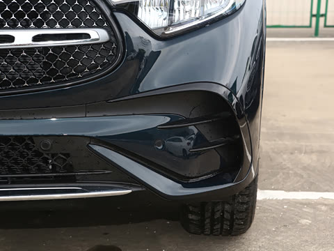 2024�� GLC 300 L 4MATIC ������ 7��