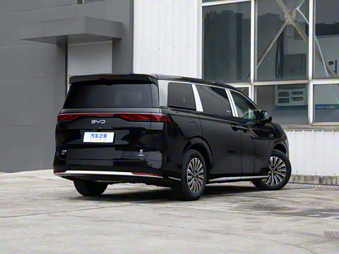 2025�� DM-i 1.5T 100km ��Խ��