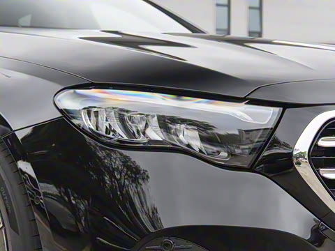 2025�� �Ŀ� E 260 L