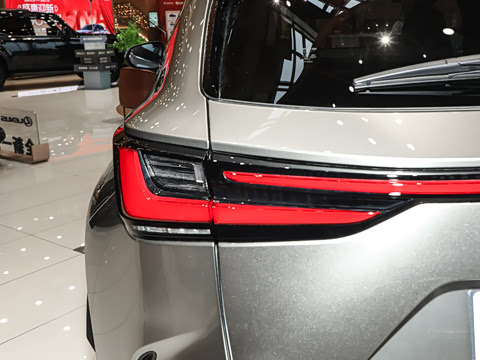 2024�� 350h ǰ�� ���۰�