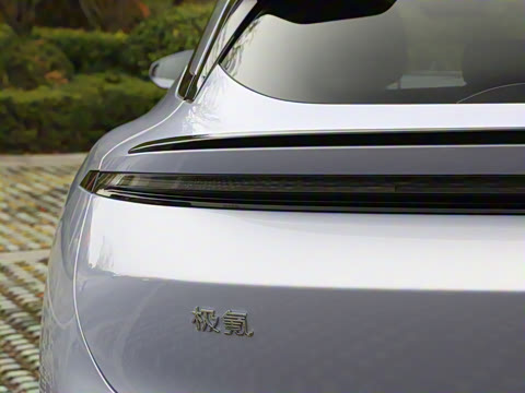 2025�� �����������Ǽݰ� 100kWh