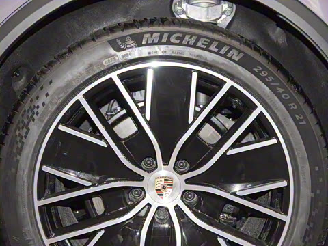 2024�� Macan ��������