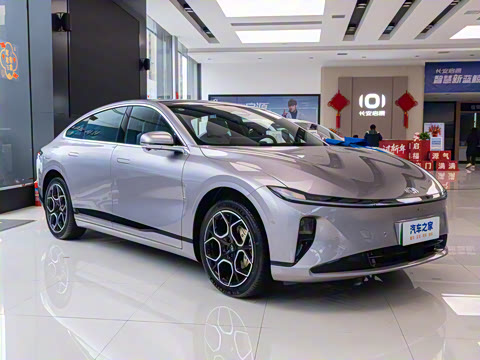 2025�� ��������� 710�콢��