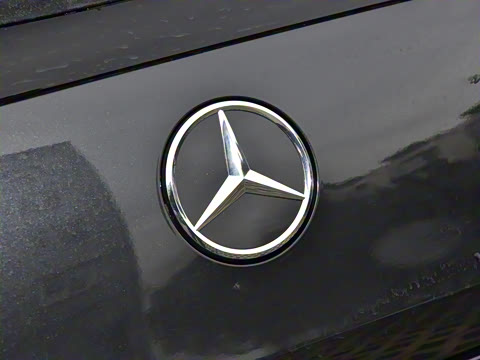 2025�� GLC 300 4MATIC ����SUV