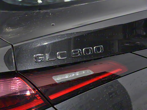 2025�� GLC 300 4MATIC ����SUV