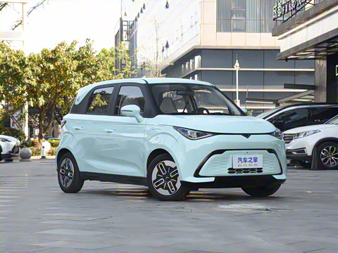 2025�� Mate 300km׷���