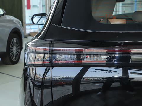 2025�� 1.5T 130km ������ 5��