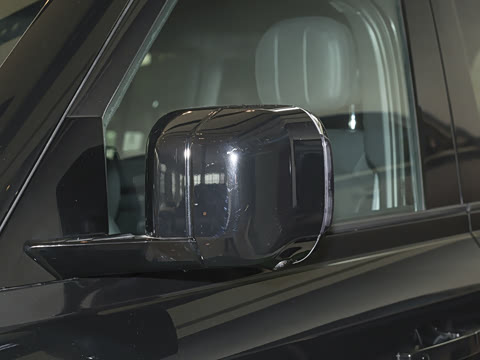 2025�� 130 3.0T P400 Զ���ر��