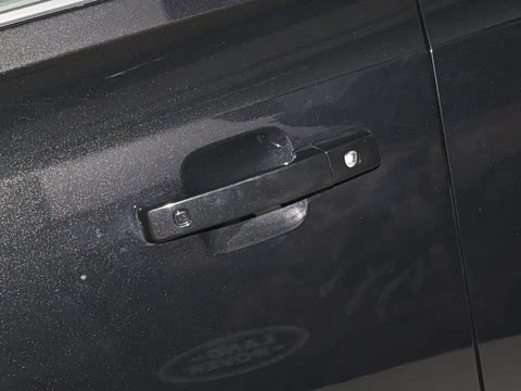 2025�� 130 3.0T P400 Զ���ر��