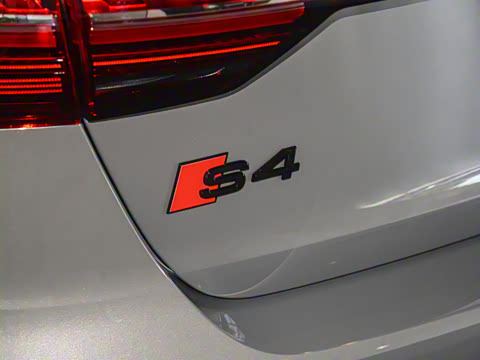 2025�� S4 Avant 3.0TFSI