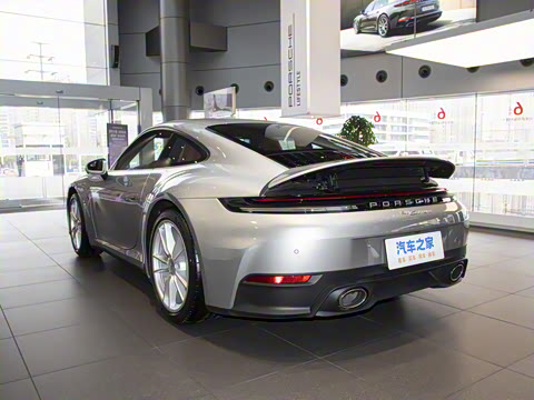 2025�� Carrera 3.0T