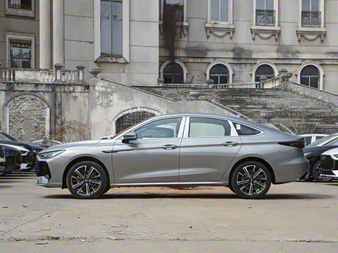 2025�� 1.6T DCT ������