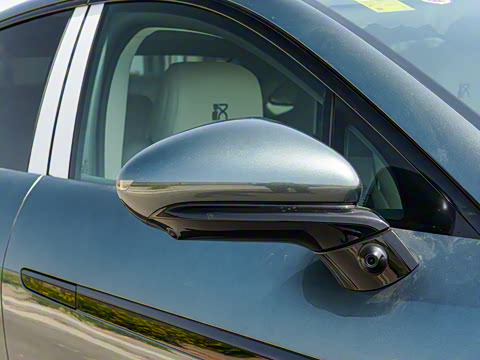 2025�� EV 701KM�����״��콢��