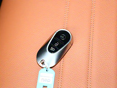 2024�� �Ŀ� AMG C 43 4MATIC