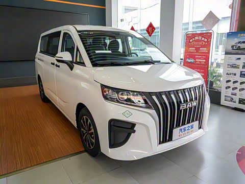 2025�� 2.0L CNG������ 7��