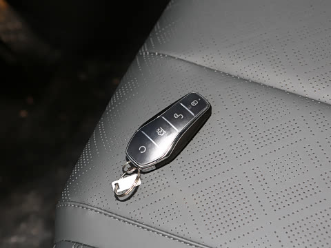 2025�� EV �Ǽݰ� 510KM������