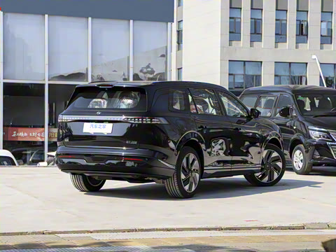 2025�� 210Max���Ȱ� 6��