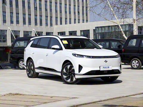 2025�� 636Ultra���Ȱ� 5��