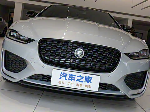 2025�� 2.0T 250PS R-DYNAMIC 90�����ذ�