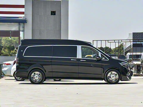 2025�� 2.0T �����