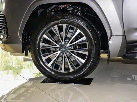 2025�� 700h ��;��