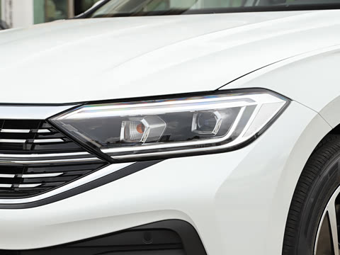 2025�� �Ŀ��� 300TSI DSG��Խ��