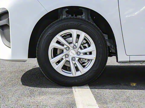 2025�� 1.6L �ֶ���������� 7��