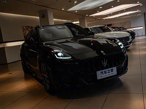 2023�� 3.0T Trofeo