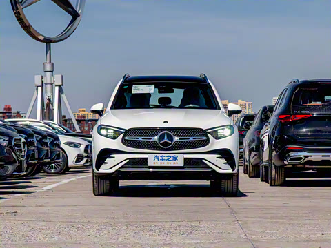 2025�� �Ŀ� GLC 300 L 4MATIC ������ 5��