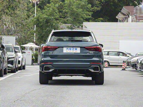 2025�� quattro 45�����ذ� 40TFSI ʱ�ж�����