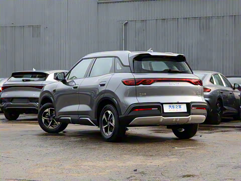 2025�� �Ǽݰ� 401KM ��Խ��