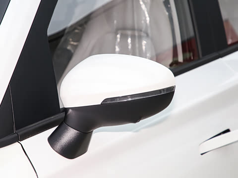 2025�� Mate 300km̤�˰�