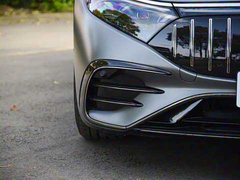 2023�� AMG EQS 53 4MATIC+