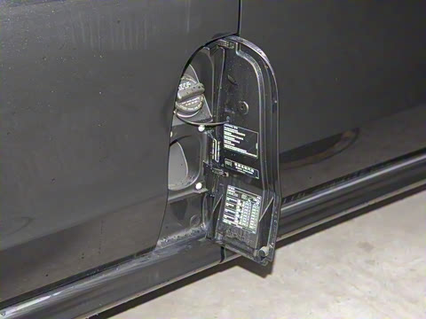 2024�� V 300 L ���������