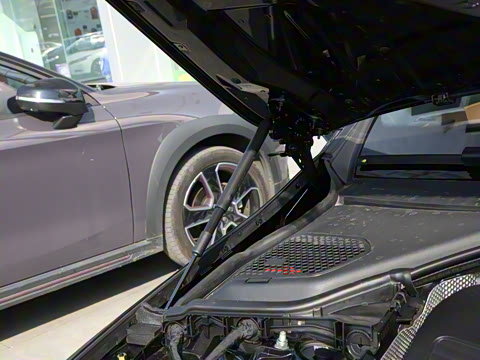 2025�� E 260 �˶���