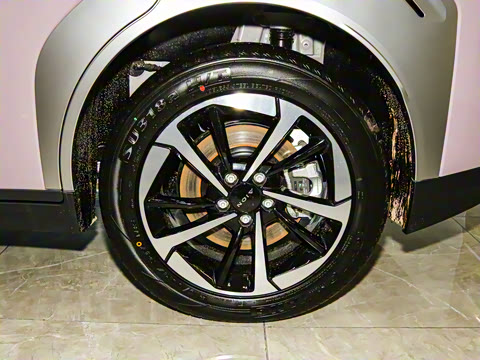 2025�� Plus 510 ������