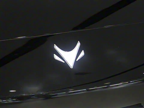 2025�� 560PRO 185kW