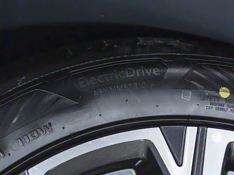 2025�� 2.0T Ultra