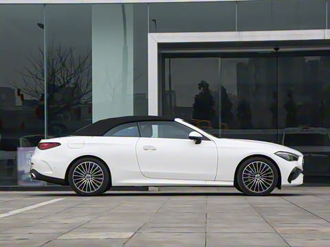 2025�� CLE 260 ������ܳ�