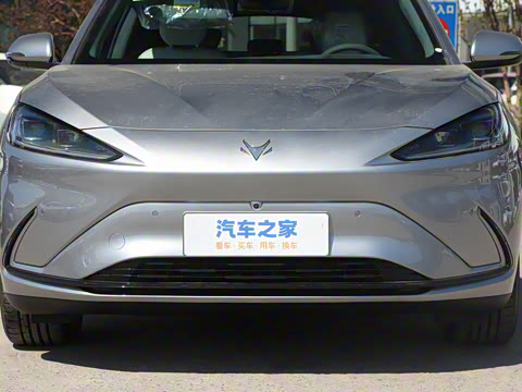 2025�� 735MAX 160kW