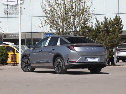 2025�� 735MAX 160kW