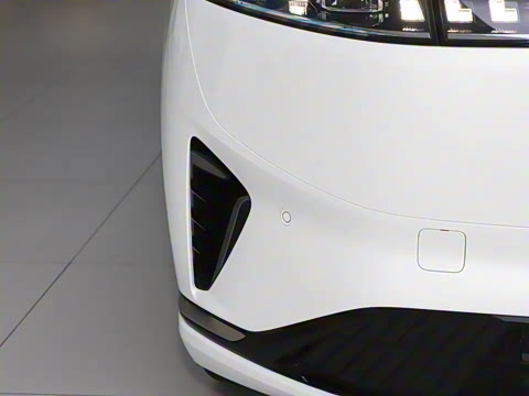 2025�� 210Ultra���Ȱ� 6��