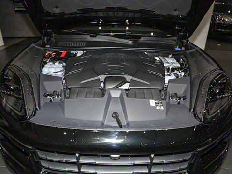 2025�� Cayenne S E-Hybrid 3.0T