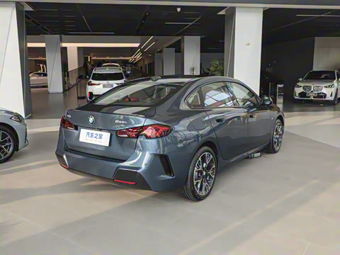 2025�� 225L M�˶���װ